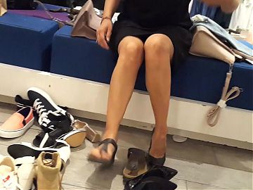 Gf tries new high heels, sexy legs feet shoe shopping